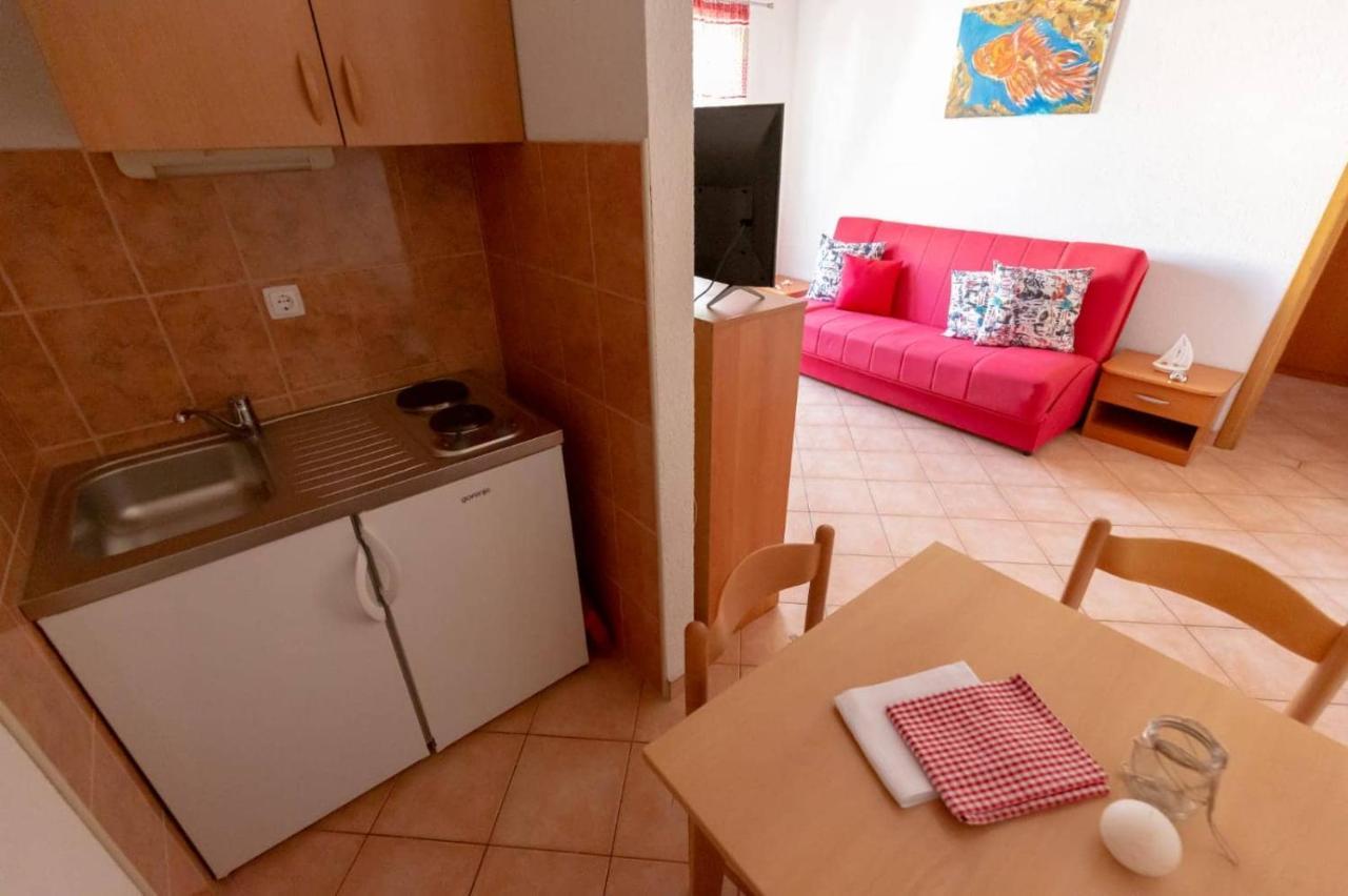 Apartments Elena Tučepi Esterno foto