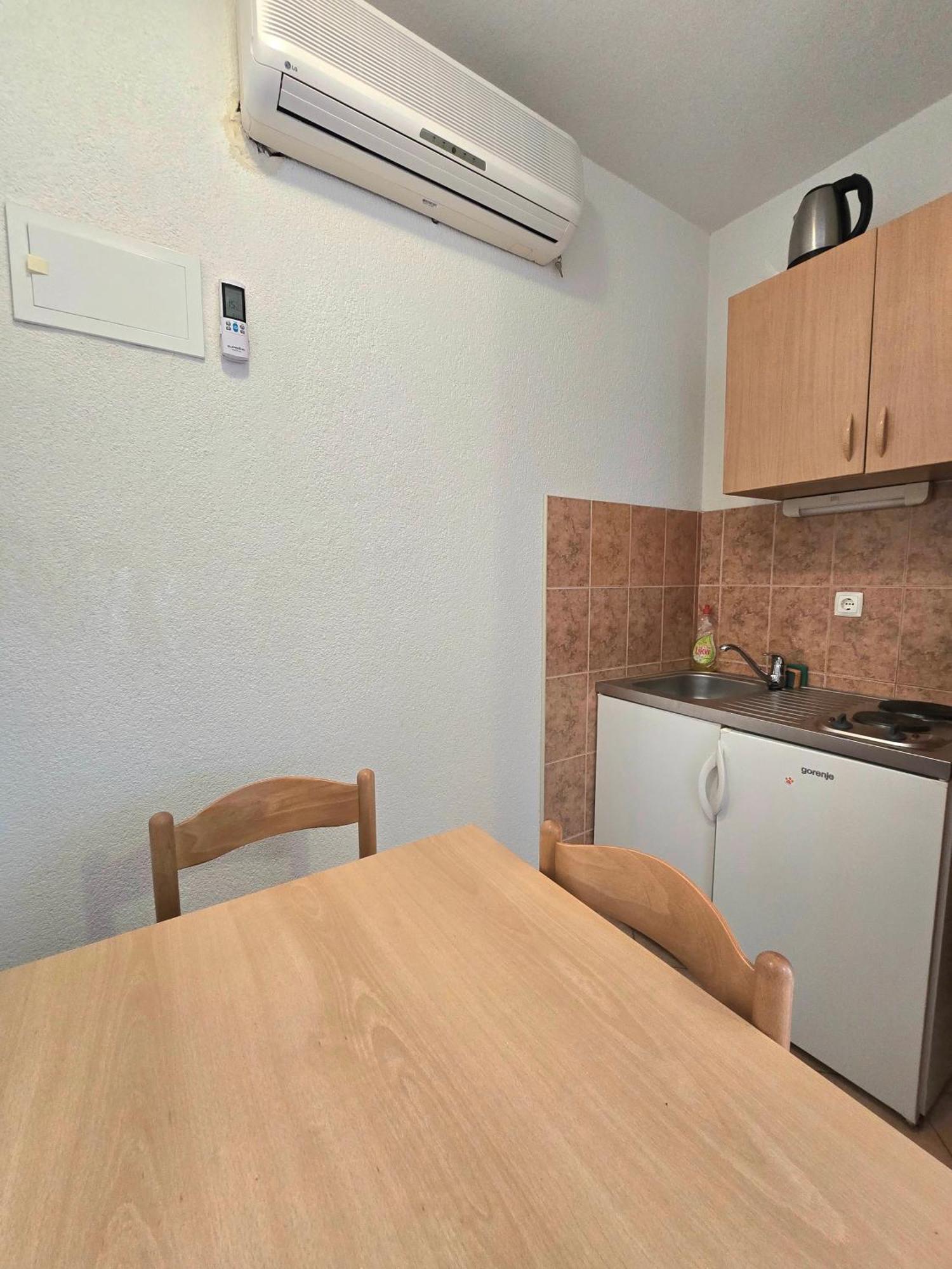 Apartments Elena Tučepi Esterno foto